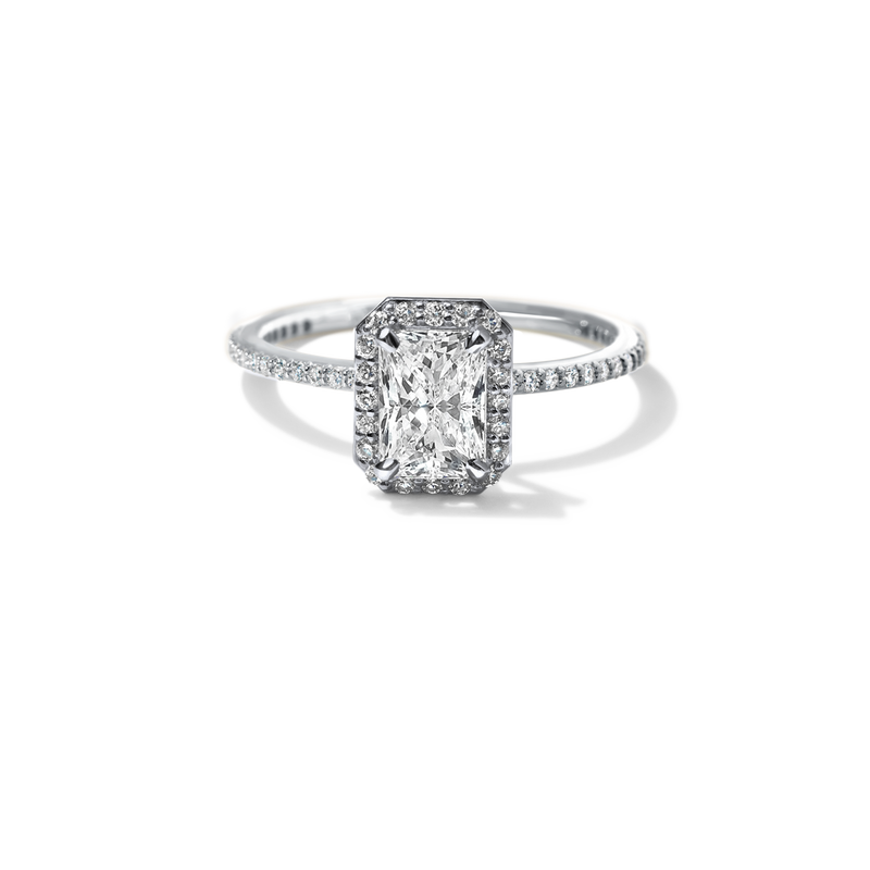 18K White Gold Platinum Radiant