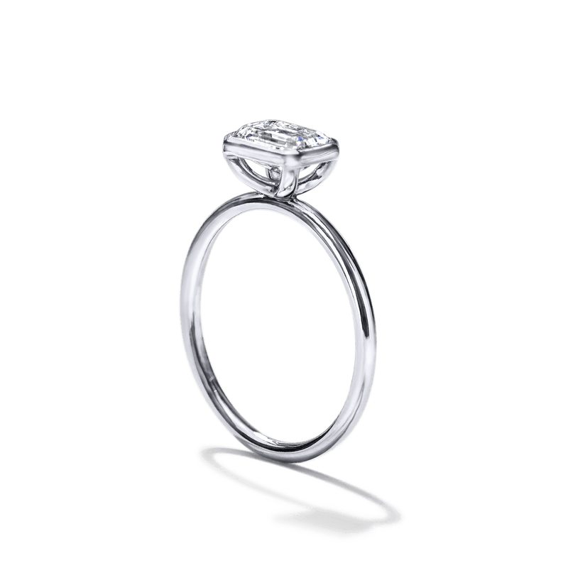 18K White Gold Platinum Emerald Bezel Diamond Engagement Ring